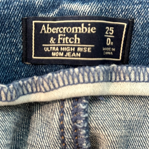 Abercrombie and Fitch Mom Jeans - Picture 3 of 3
